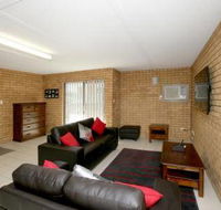 Salmon Apartment - South Australia Travel
