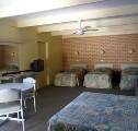 Spanish Lantern Motor Inn Parkes - South Australia Travel