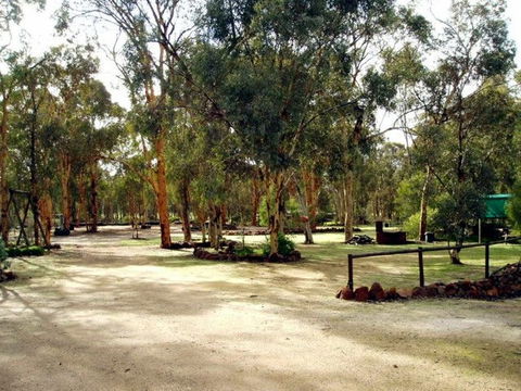 Toodyay Holiday Park & Chalets - South Australia Travel 0