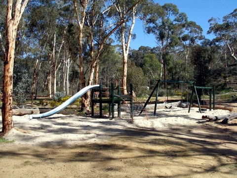 Toodyay Holiday Park & Chalets - South Australia Travel 1