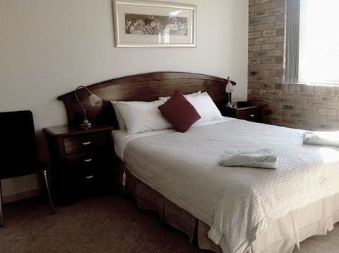Town Centre Holiday Apartments - South Australia Travel 0