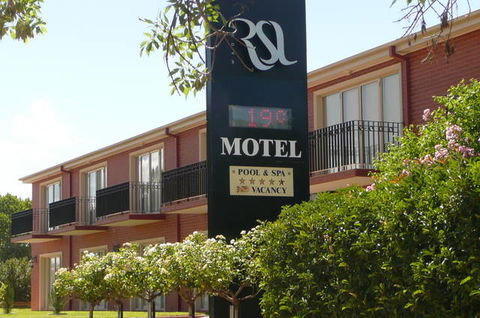 Wagga RSL Club Motel And Apartments - South Australia Travel 1