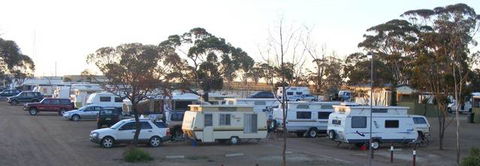 Woomera Traveller's Village & Caravan Park - South Australia Travel 0