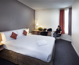 Ibis Hotel Perth - South Australia Travel 1