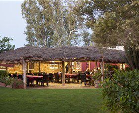 Curtin Springs Wayside Inn - South Australia Travel 1