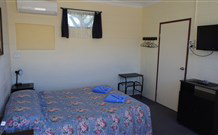 Bluey Motel - Lightning Ridge - South Australia Travel 0