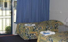 Holbrook Settlers Motel - Holbrook - South Australia Travel 3