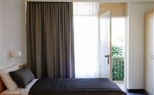 Mid City Motor Inn - Queanbeyan - South Australia Travel 1