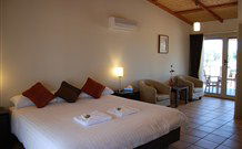 Mungo Lodge Tours And Accommodation - South Australia Travel 2