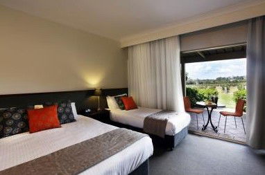 Harrigan's Irish Pub And Accommodation - South Australia Travel 4