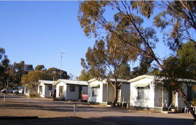 Hawker Caravan Park - South Australia Travel 0