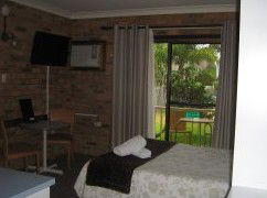 Myall River Palms Motor Inn - South Australia Travel 2