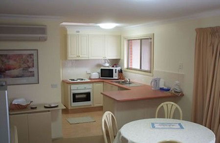 Charlotte Apartments - South Australia Travel 0