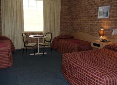 Town And Country Motor Inn Tamworth - South Australia Travel 2