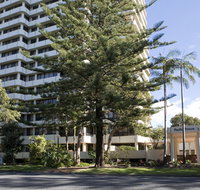 Pacific Towers Holiday Apartments - South Australia Travel