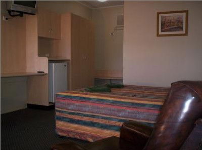 Gilgandra Motel - South Australia Travel 1