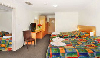 Country Capital Motel - South Australia Travel 4