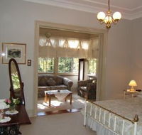 Whispering Pines - South Australia Travel