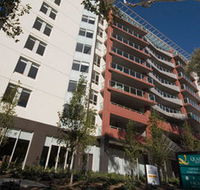 Quality Suites Clifton On Northbourne - South Australia Travel
