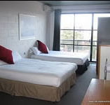 St Kilda Beach House - South Australia Travel