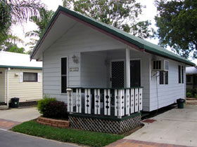 Maroochy River Cabin Village & Caravan Park - South Australia Travel 0