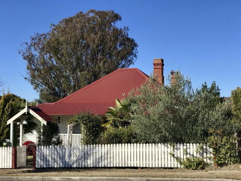 Tenterfield Cottage - South Australia Travel 8