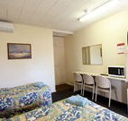 Wattle Tree Motel - Cootamundra - South Australia Travel