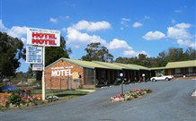 Woomargama Village Hotel Motel - South Australia Travel 1