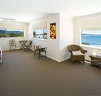 Solitary Islands Lodge Bed  Breakfast - South Australia Travel