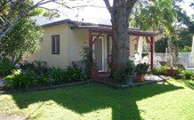 Wamberal Cottage - South Australia Travel 6