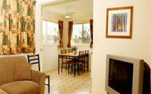 Mavis's Kitchen And Cabins - South Australia Travel 1