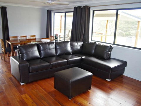 Ewetopia Farm - South Australia Travel 0