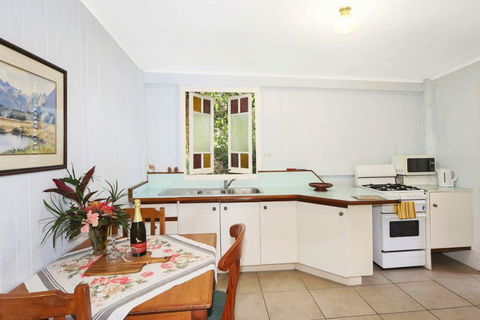 Noosa Avalon Farm Cottages - South Australia Travel 13