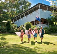 Noosa Heads YHA - South Australia Travel