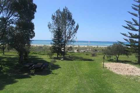 Dunsborough YHA - South Australia Travel 5