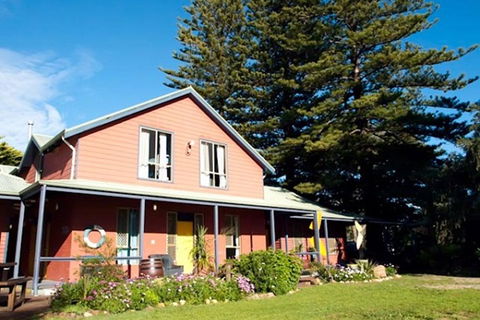 Dunsborough YHA - South Australia Travel 8