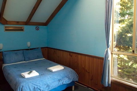 Dunsborough YHA - South Australia Travel 9