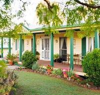 Birdhouse Cottage and Bed and Breakfast - South Australia Travel