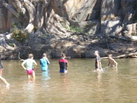 Murphys Creek Escape - South Australia Travel 0