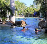 Aussie Outback Oasis Cabin and Van Village - South Australia Travel