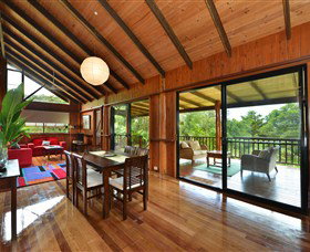 Tea Tree Daintree - South Australia Travel 1