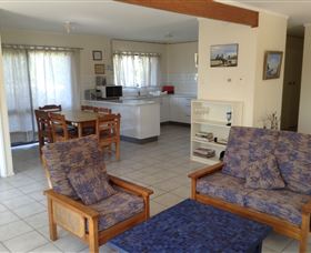 Fraser Island Holiday Lodges - South Australia Travel 3
