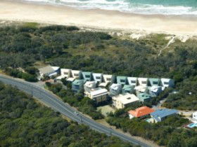Castaway Cove Resort Noosa - South Australia Travel 0