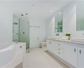 Oceana On Broadbeach - South Australia Travel 1