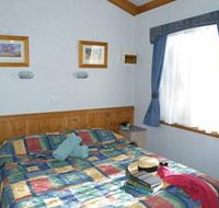 Lake Hamilton Motor Village and Caravan Park - South Australia Travel