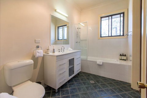 Elderslie House - South Australia Travel 131