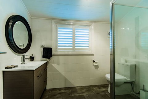 Hindmarsh Park Holiday Cottage - South Australia Travel 5