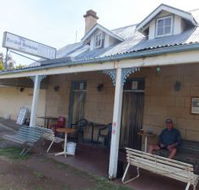 Marshall McMahon Inn - South Australia Travel