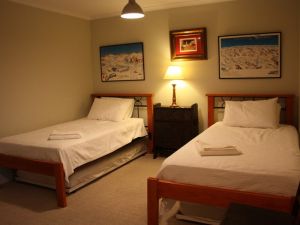 Eelah - South Australia Travel 0
