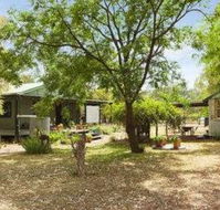 Red Tractor Retreat - South Australia Travel